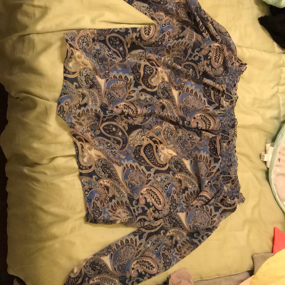 Off shoulder peasant crop top